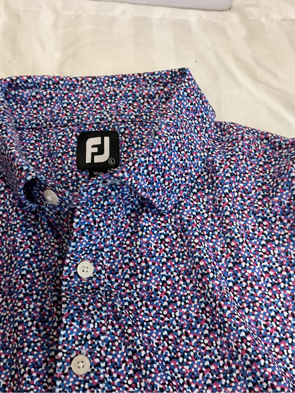 FootJoy Men’s Blue, Pink and White Micro Dot Short-Sleeve Button Down